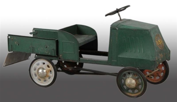 PRESSED STEEL STEELCRAFT ARMY TRUCK PEDAL CAR.    