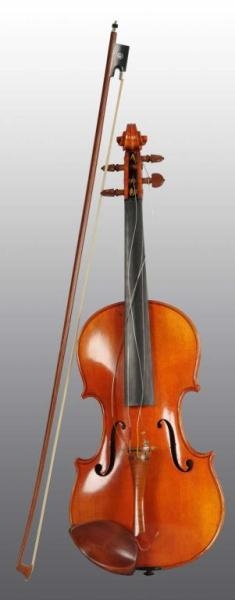 THOMAS FAWICK VIOLIN WITH CASE.                   