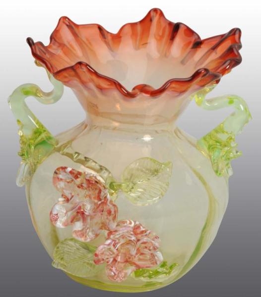 ART GLASS VASE WITH APPLIED HAND-BLOWN GLASS.     