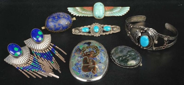 LOT OF 8: ANTIQUE JEWELRY PIECES.                 