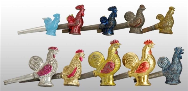LOT OF 10: TIN ROOSTER WHISTLE TOYS.              