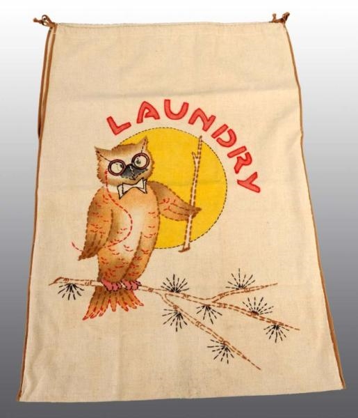 LAUNDRY BAG WITH OWL.                             
