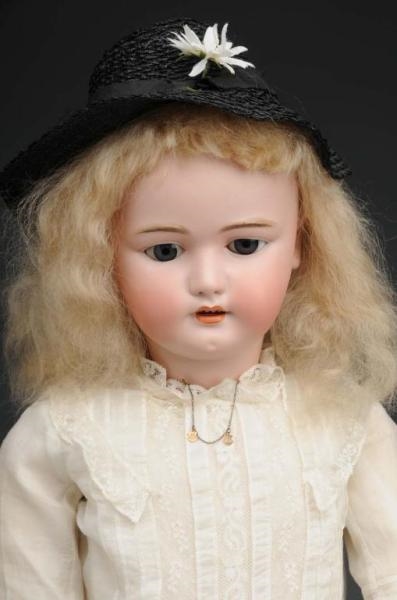 S & H 1079 CHILD DOLL.                            