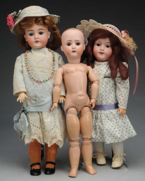 LOT OF 3: GERMAN BISQUE DOLLS.                    