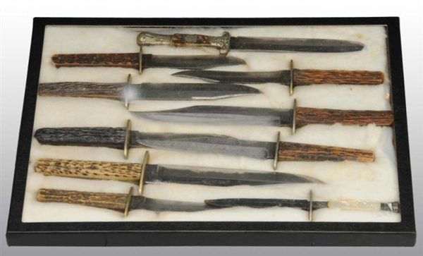 LOT OF 10: BOWIE KNIVES.                          