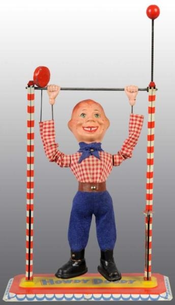 COMPOSITION & CLOTH HOWDY DOODY SWING TOY         