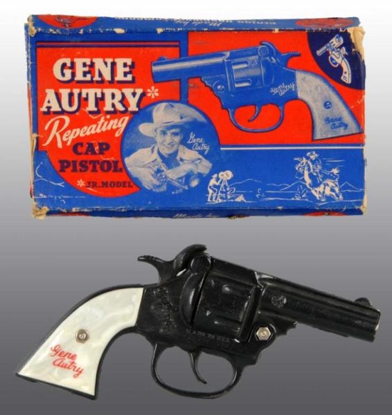CAST IRON KENTON GENE AUTRY REPEATING TOY CAP GUN 