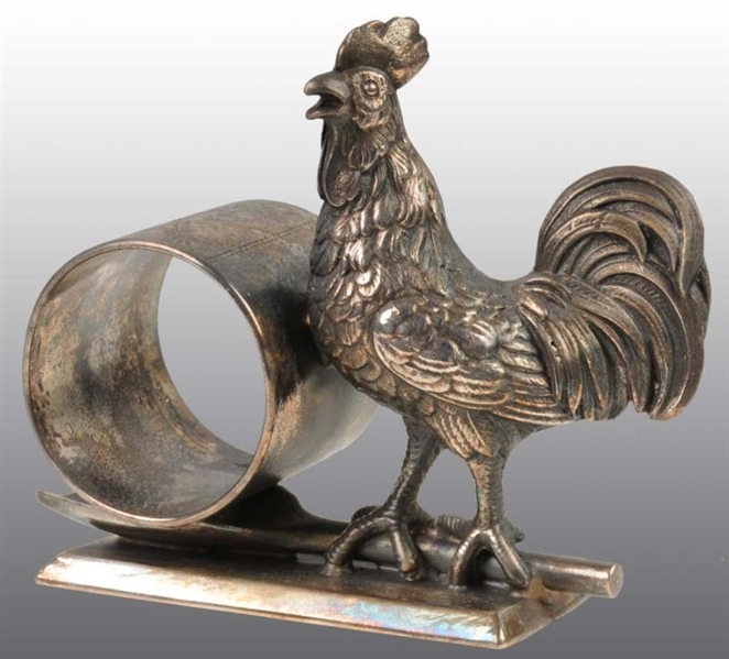 LARGE ROOSTER FIGURAL NAPKIN RING.                