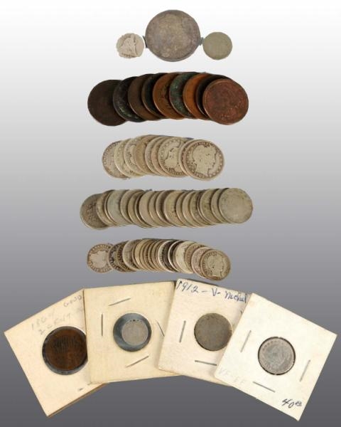 LARGE LOT OF COINS.                               