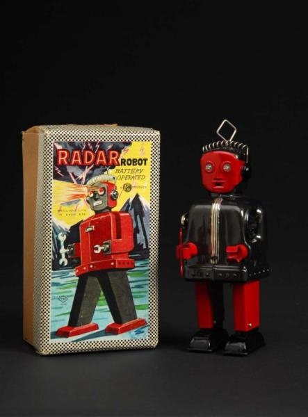 RADAR BATTERY-OPERATED ROBOT.                     