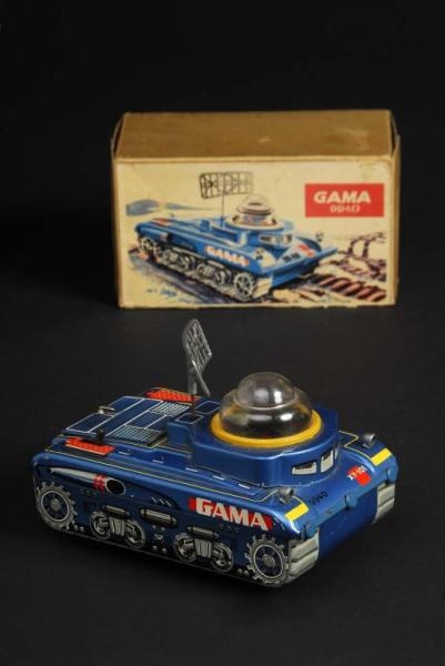 GAMA 9940 SPACE TANK TOY.                         