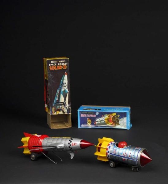 LOT OF 2: SPACE ROCKET TOYS.                      