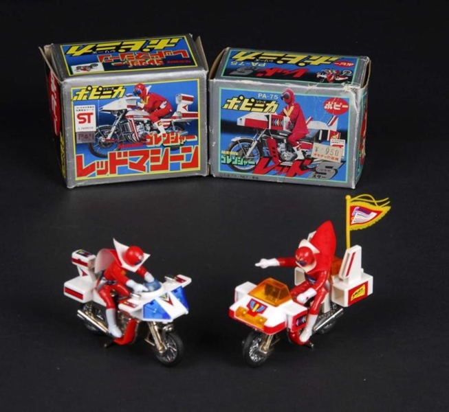LOT OF 2: RED MACHINES FROM GORANGER.             