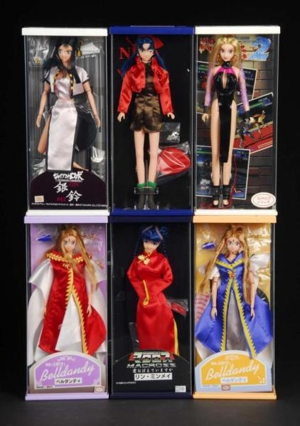 LOT OF 6: FEMALE ACTION FIGURES WITH BOXES.       