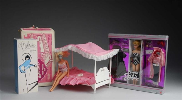 LOT OF BARBIES AND BED.                           