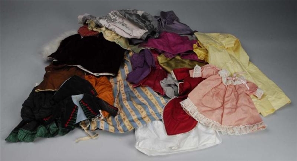 LARGE LOT OF DOLL CLOTHING.                       