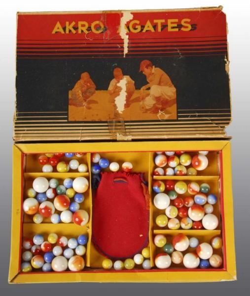 AKRO AGATES NO. 300 MARBLES BOX SET.              