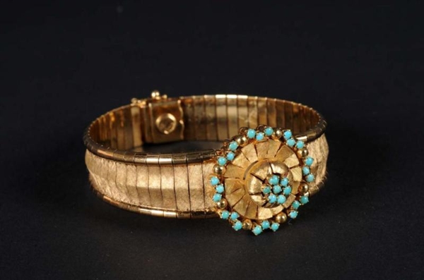 18K GOLD BRACELET WITH TURQUOISE.                 