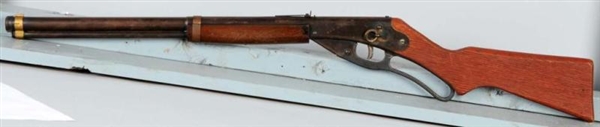 DAISY  NO. 111 MODEL 40 RED RYDER CARBINE BB GUN. 