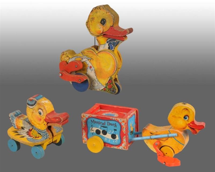 LOT OF 3: FISHER PRICE DUCK TOYS.                 