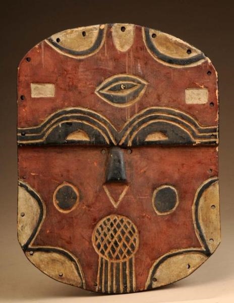 CENTRAL AFRICAN LUBA MASK.                        