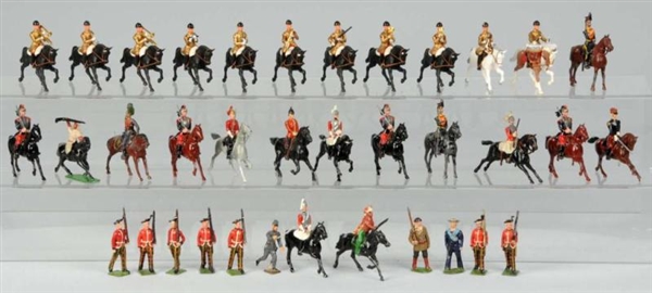 LOT OF BRITAINS METAL & PLASTIC TOY SOLDIERS.     