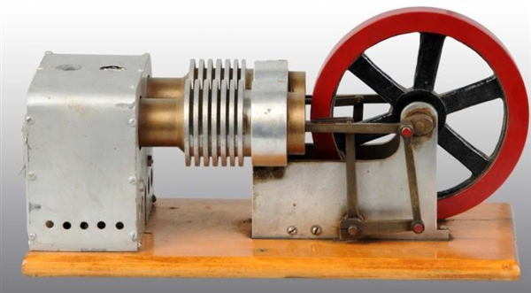 TWIN CYLINDER STIRLING CYCLE HOT AIR ENGINE MODEL 