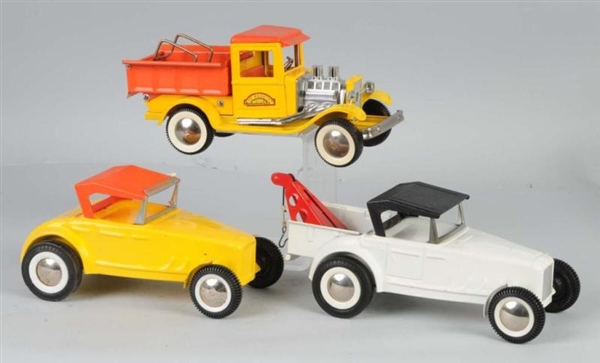 LOT OF 3: PRESSED STEEL BUDDY L VEHICLE TOYS.     