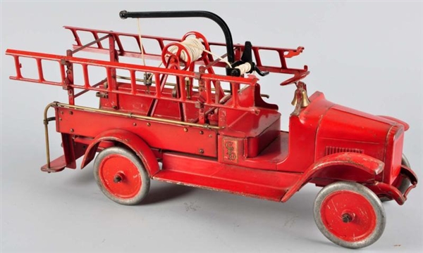 PRESSED STEEL BUDDY L HOOK AND LADDER FIRE TRUCK. 
