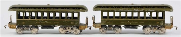 PAIR OF LIONEL STANDARD GAUGE NO. 29 DAY COACHES. 