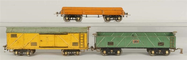 LOT OF 3: IVES & AMERICAN FLYER FREIGHT CARS.     