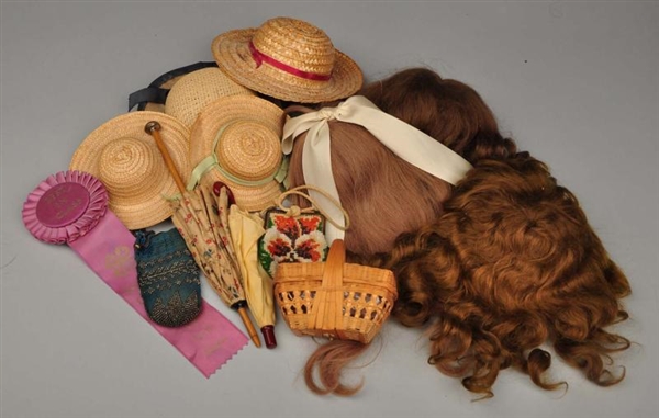 LOT OF DOLL WIGS AND ACCESSORIES.                 