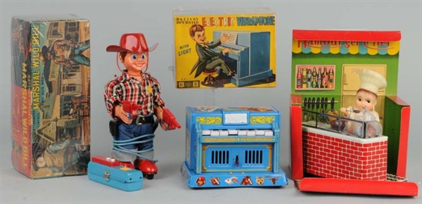 LOT OF 3: TIN LITHO BATTERY-OPERATED TOYS.        