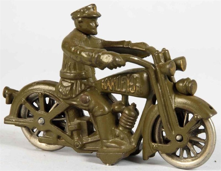 CAST IRON HUBLEY HARLEY JR. MOTORCYCLE TOY.       