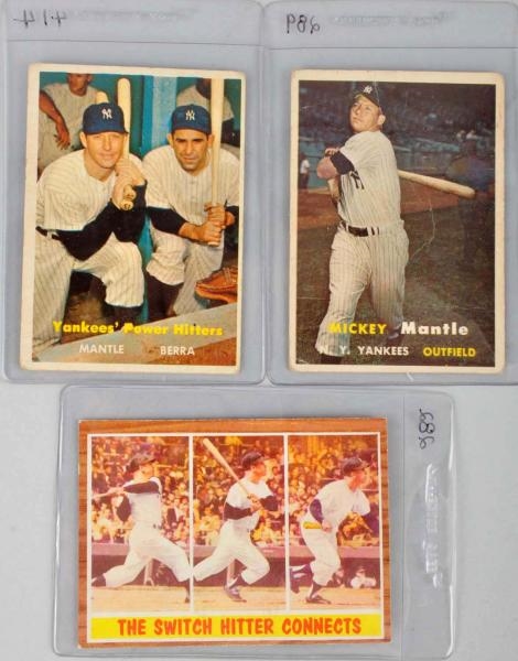 LOT OF 3: MICKEY MANTLE CARDS.                    