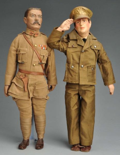 LOT OF 2: COMPOSITION SOLDIERS.                   