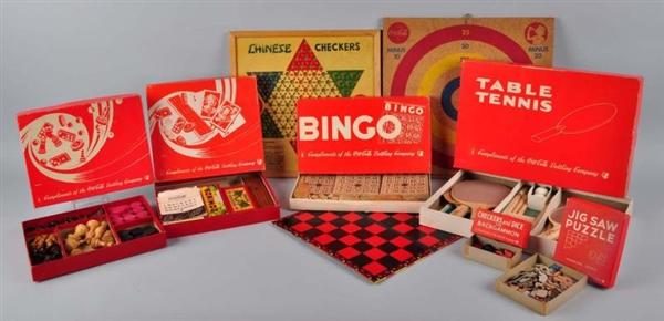 1940S-50S CARDBOARD COCA-COLA GAME BOX.           