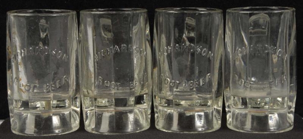 LOT OF 4: HEAVY RICHARDSON ROOT BEER GLASS MUGS.  