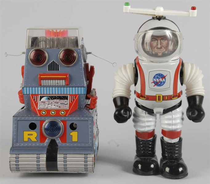 LOT OF 2: TIN BATTERY-OPERATED SPACE TOYS.        