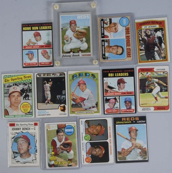 LOT OF 13: TOPPS JOHNNY BENCH BASEBALL CARDS.     