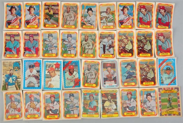 LOT OF APPROXIMATELY 150 1970S 3D BASEBALL CARDS. 