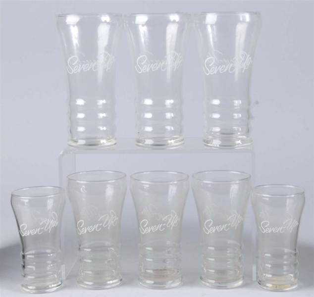 GROUP OF 8 ASSORTED 7UP GLASSES.                  