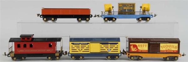 LOT OF 5: O-GAUGE 400 SERIES USTTC FREIGHT CARS.  