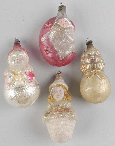LOT OF 4: FIGURAL GLASS CHRISTMAS ORNAMENTS       