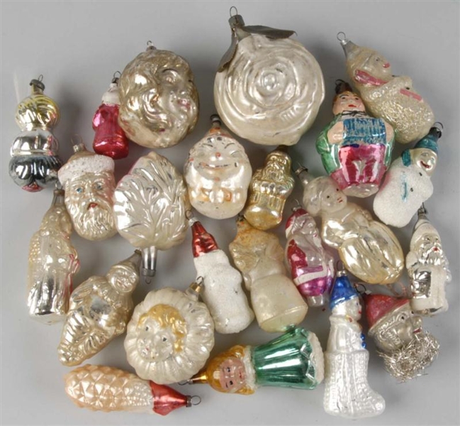 LOT OF 23: GLASS FIGURAL CHRISTMAS ORNAMENTS.     