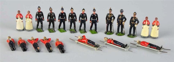 EARLY SET OF 21 METAL BRITAINS SOLDIERS.          