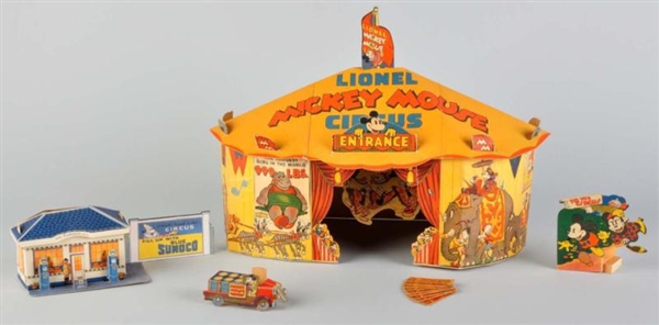 TIN LIONEL DISNEY MICKEY CIRCUS TRAIN WIND-UP TOY 