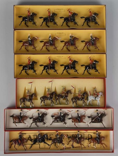 LOT OF 6: BOXED SETS OF BRITAINS TOY SOLDIERS.    