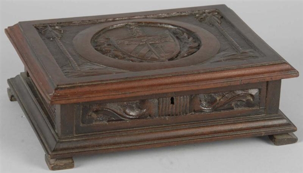 CARVED CUBAN COAT OF ARMS HUMIDOR.                