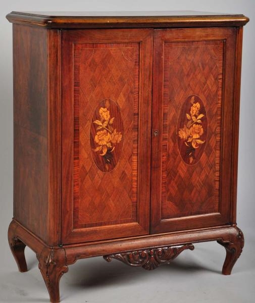 ANTIQUE WOODEN FRENCH CIGAR HUMIDOR WITH INLAY.   